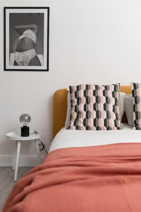 Two Bedroom Apartment By Buonomo Stays Short Lets & Serviced Accommodation In Balham With Balcony Лондон Екстер'єр фото