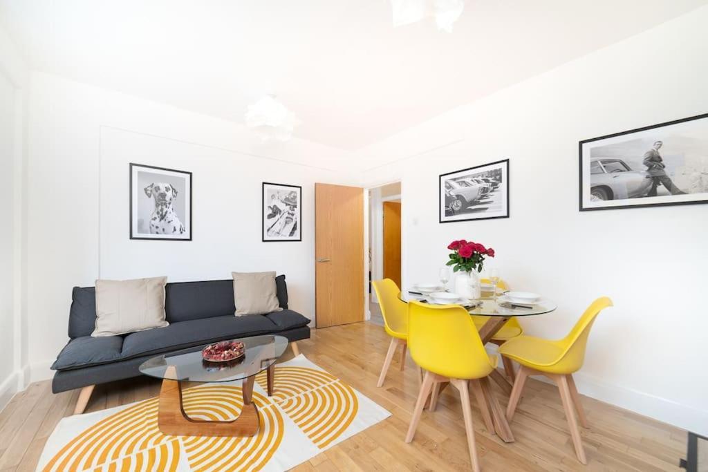 Two Bedroom Apartment By Buonomo Stays Short Lets & Serviced Accommodation In Balham With Balcony Лондон Екстер'єр фото