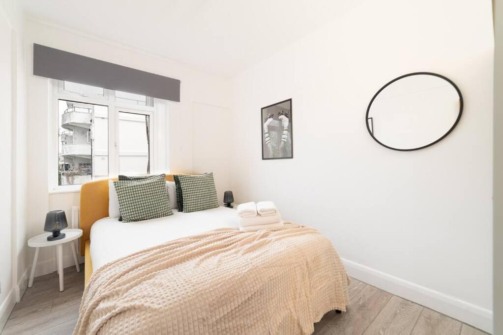 Two Bedroom Apartment By Buonomo Stays Short Lets & Serviced Accommodation In Balham With Balcony Лондон Екстер'єр фото