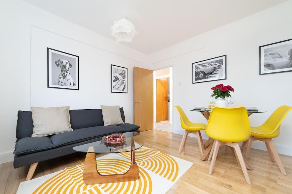 Two Bedroom Apartment By Buonomo Stays Short Lets & Serviced Accommodation In Balham With Balcony Лондон Екстер'єр фото